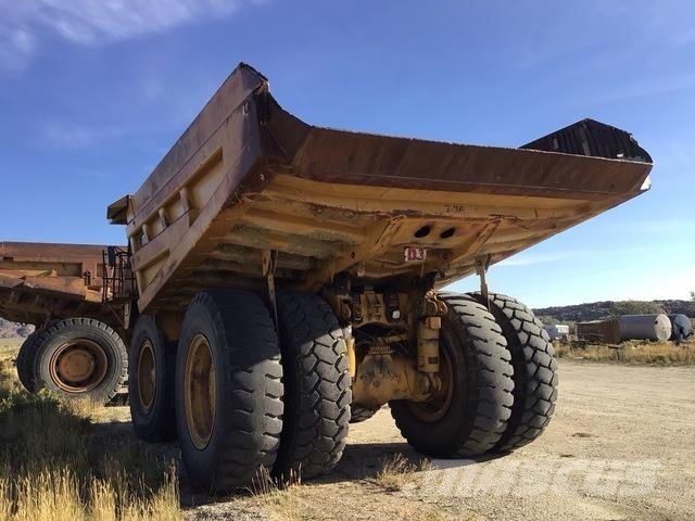 CAT 777D Csuklósdömperek