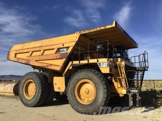 CAT 777D Csuklósdömperek