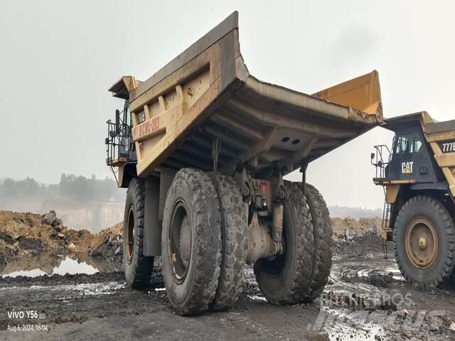 CAT 777E Csuklósdömperek