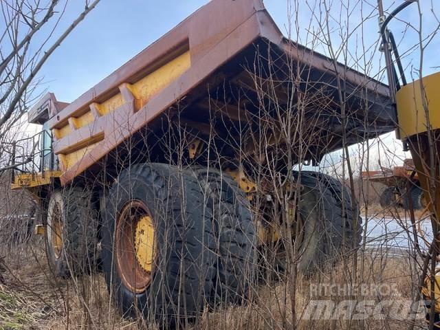 CAT 777F Csuklósdömperek