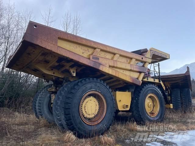 CAT 777F Csuklósdömperek