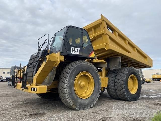 CAT 777F Csuklósdömperek