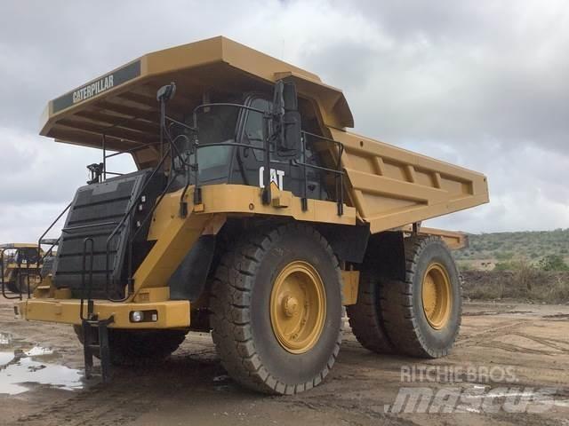 CAT 777F Csuklósdömperek