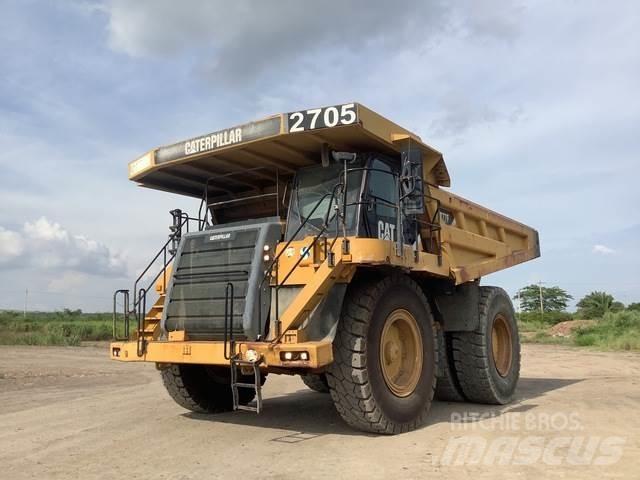 CAT 777F Csuklósdömperek