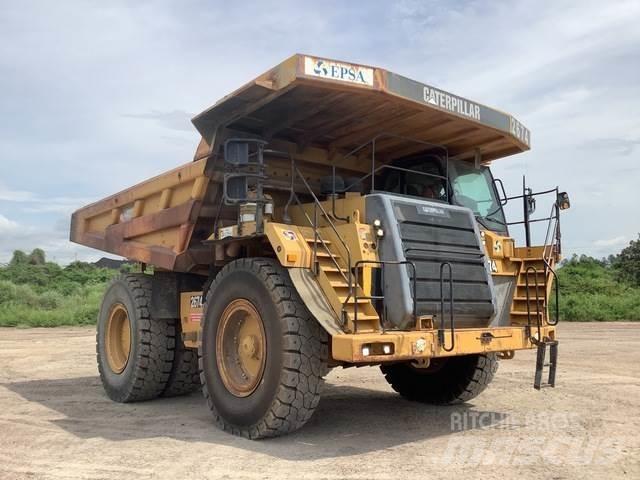 CAT 777F Csuklósdömperek