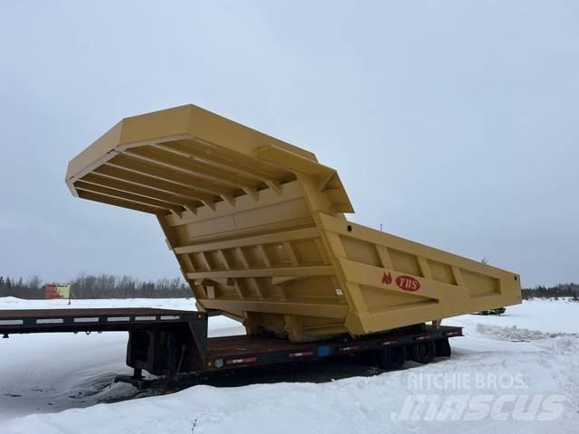CAT 777F Haszonjárművek - Egyéb