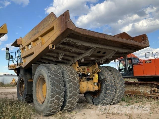 CAT 777F Csuklósdömperek