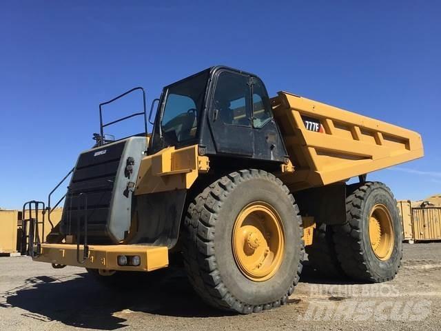 CAT 777F Csuklósdömperek
