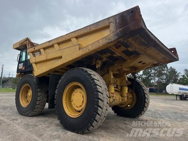 CAT 777G Csuklósdömperek