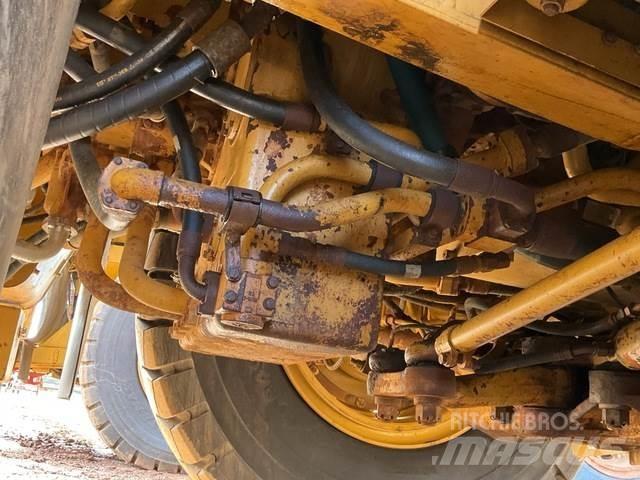CAT 777G Csuklósdömperek