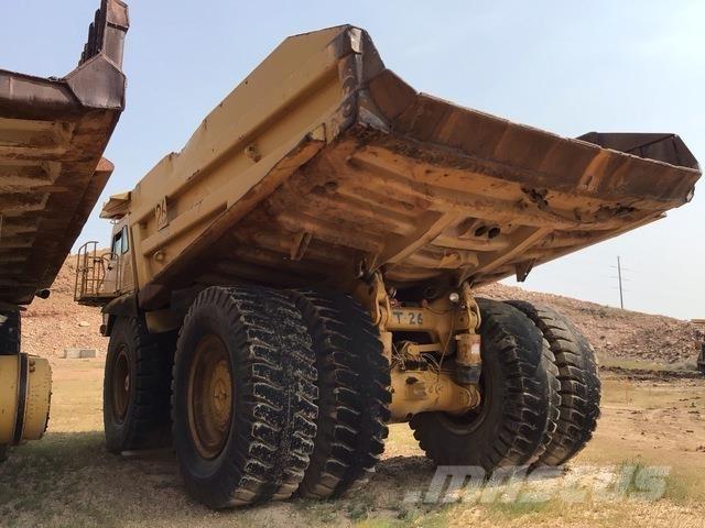 CAT 785 Csuklósdömperek