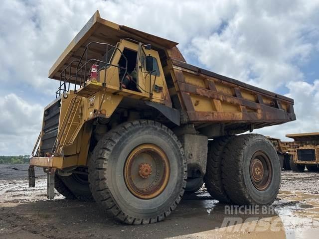 CAT 785B Csuklósdömperek