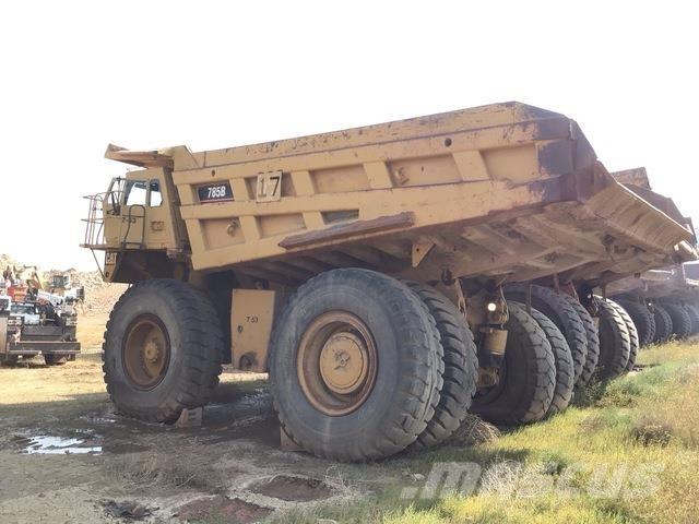 CAT 785B Csuklósdömperek