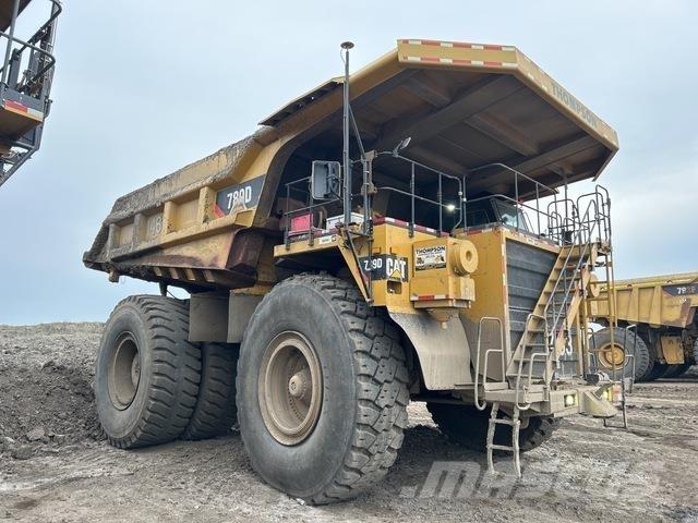 CAT 789D Csuklósdömperek