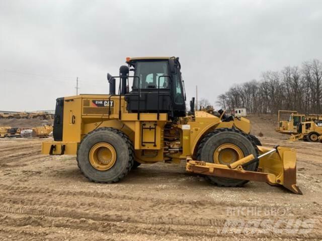 CAT 814K gumikerekes dózer