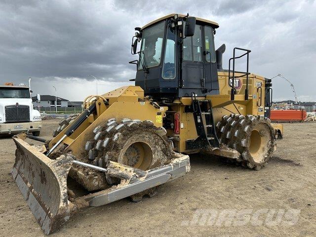 CAT 815 Talajtömörítő gépek