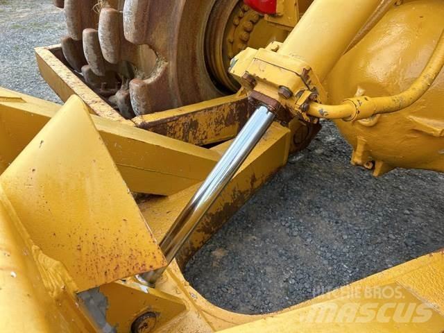 CAT 825B Építőipar - Egyebek