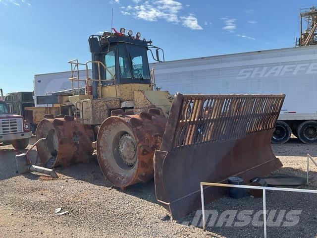 CAT 826C Talajtömörítő gépek
