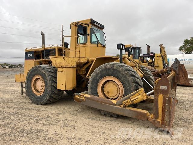 CAT 834B gumikerekes dózer