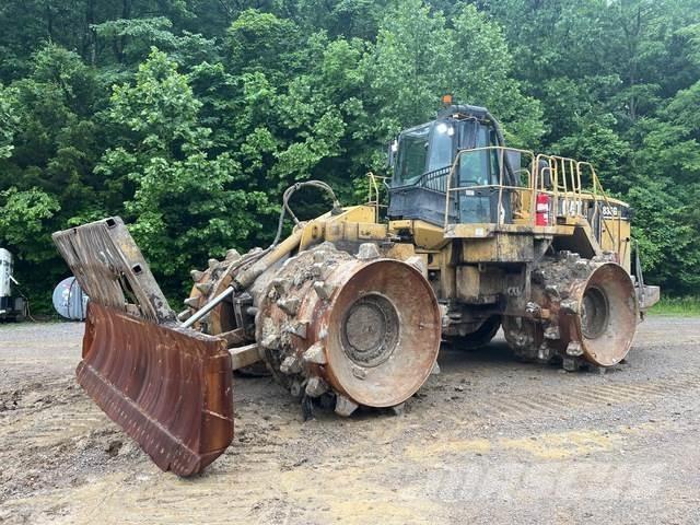 CAT 836G Talajtömörítő gépek