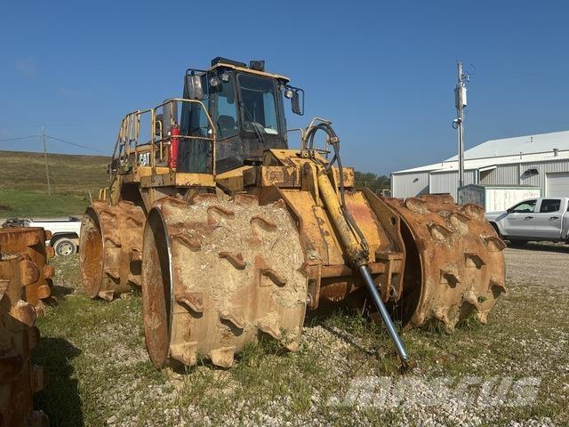 CAT 836G Talajtömörítő gépek