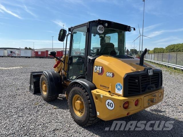 CAT 906 Gumikerekes homlokrakodók