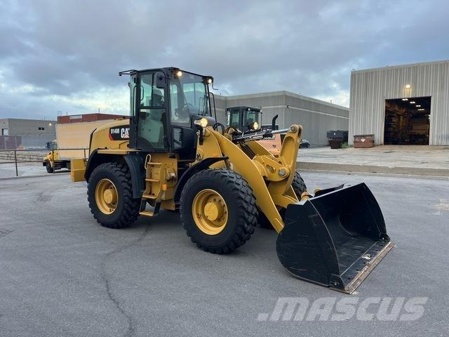 CAT 914M Gumikerekes homlokrakodók