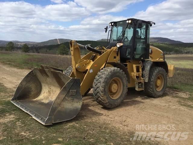 CAT 920 Gumikerekes homlokrakodók