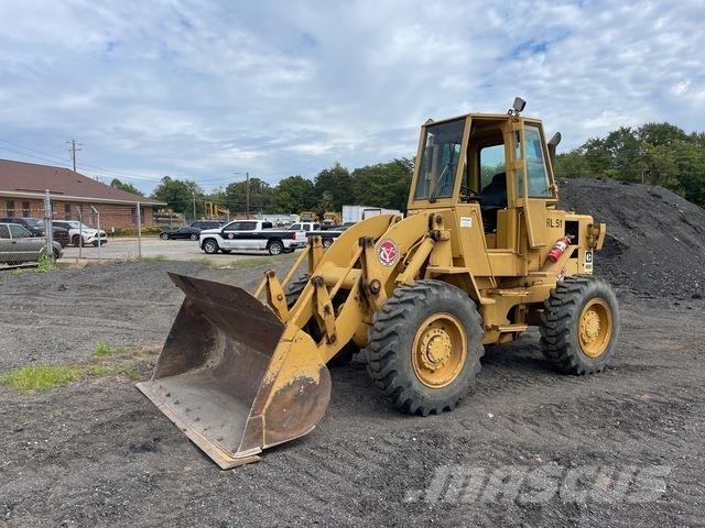 CAT 920 Gumikerekes homlokrakodók