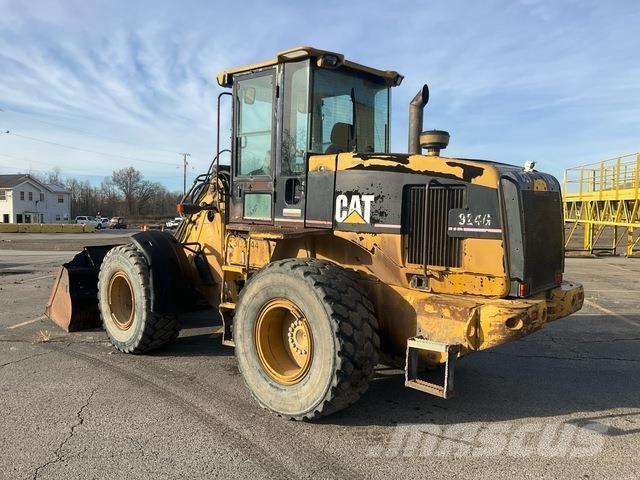 CAT 924G Gumikerekes homlokrakodók