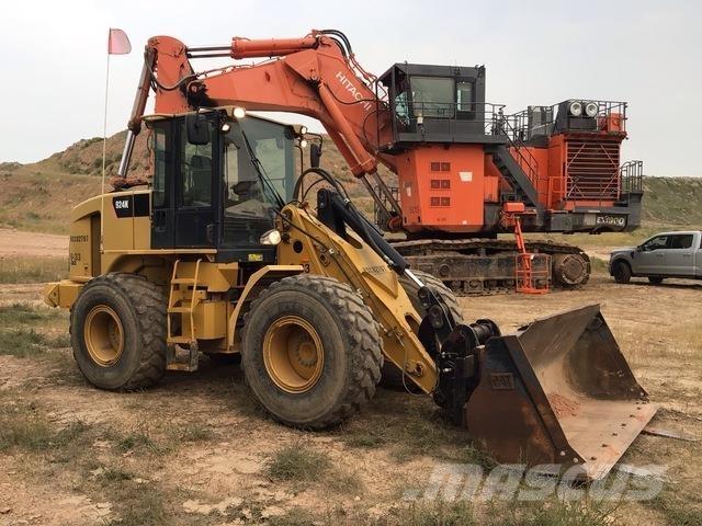 CAT 924H Gumikerekes homlokrakodók