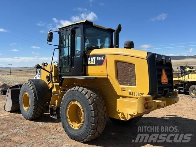 CAT 924K Gumikerekes homlokrakodók