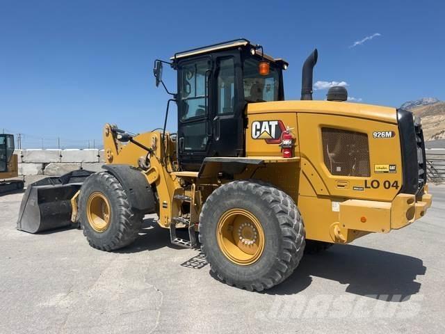 CAT 926M Gumikerekes homlokrakodók