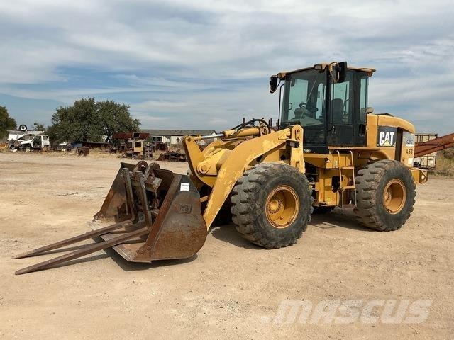 CAT 928G Gumikerekes homlokrakodók