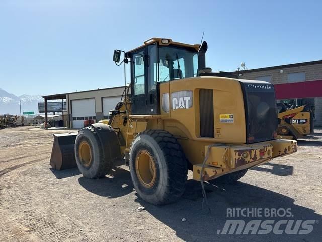 CAT 930G Gumikerekes homlokrakodók