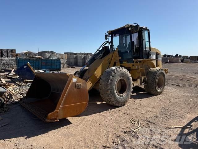 CAT 930G Gumikerekes homlokrakodók