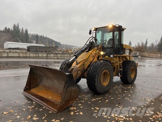 CAT 930G Gumikerekes homlokrakodók