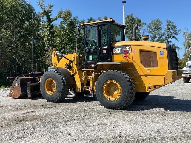 CAT 930K Gumikerekes homlokrakodók