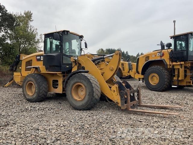 CAT 930K Gumikerekes homlokrakodók