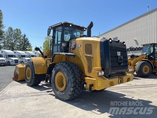 CAT 950 Gumikerekes homlokrakodók