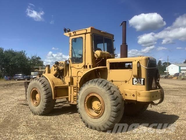 CAT 950 Gumikerekes homlokrakodók