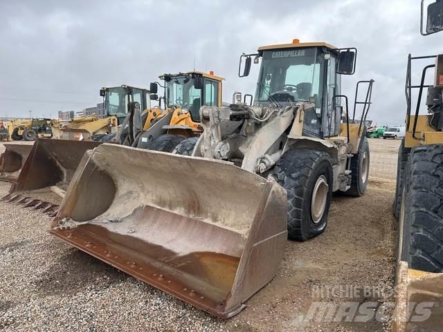 CAT 950G Gumikerekes homlokrakodók