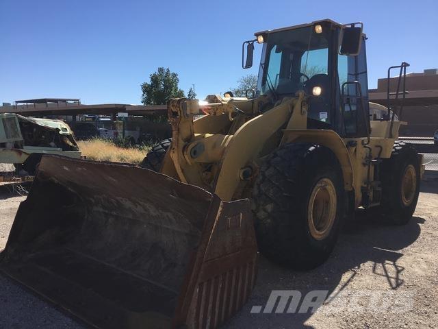 CAT 950G Gumikerekes homlokrakodók