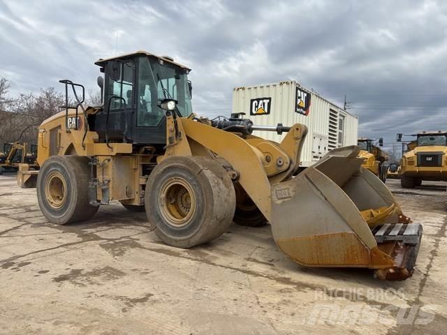 CAT 950GC Gumikerekes homlokrakodók