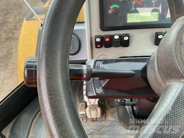 CAT 950GC Gumikerekes homlokrakodók