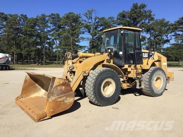CAT 950H Gumikerekes homlokrakodók