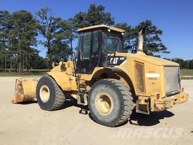 CAT 950H Gumikerekes homlokrakodók
