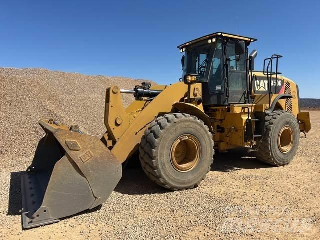 CAT 950K Gumikerekes homlokrakodók