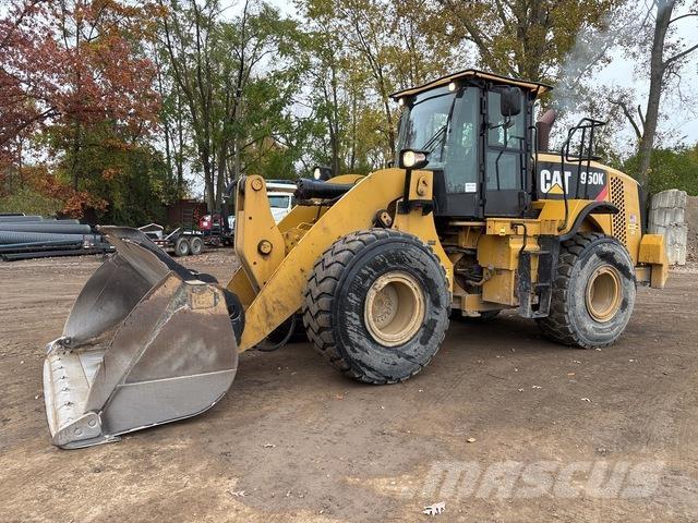 CAT 950K Gumikerekes homlokrakodók