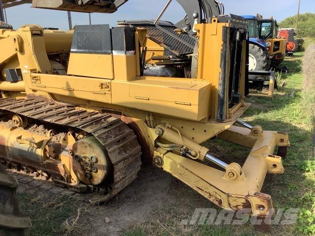 CAT 953C Lánctalpas homlokrakodók